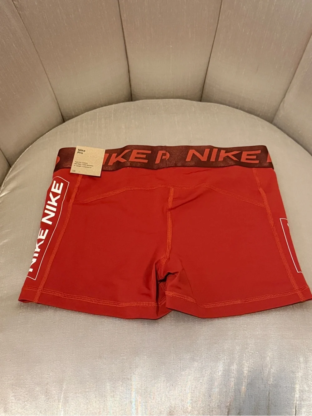 Nike Pro Matching Set Cross Back Sports Bra & 3” Shorts NWT Rare Medium/Large